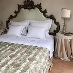 Le Di San Vitale Bed & Breakfast
