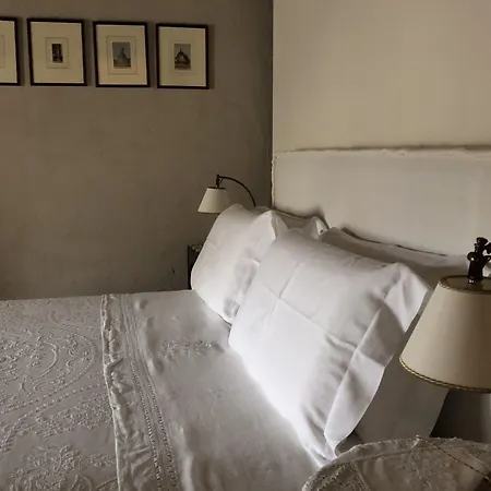 Le Di San Vitale Bed & Breakfast 4*