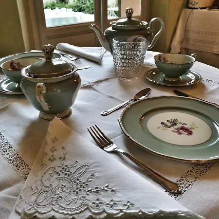 Bed & Breakfast Le Di San Vitale 4*