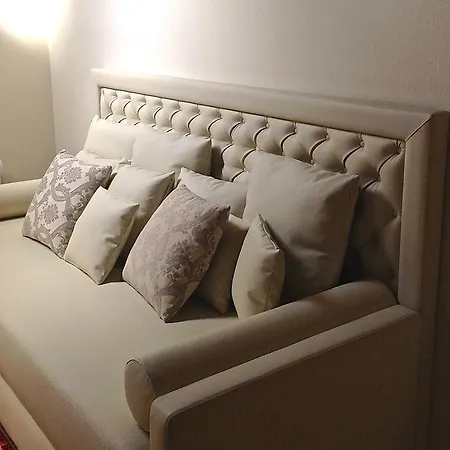 Bed & Breakfast Le Di San Vitale 4*