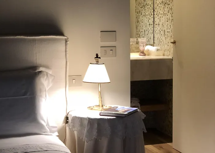 Le Di San Vitale Bed & Breakfast 4*