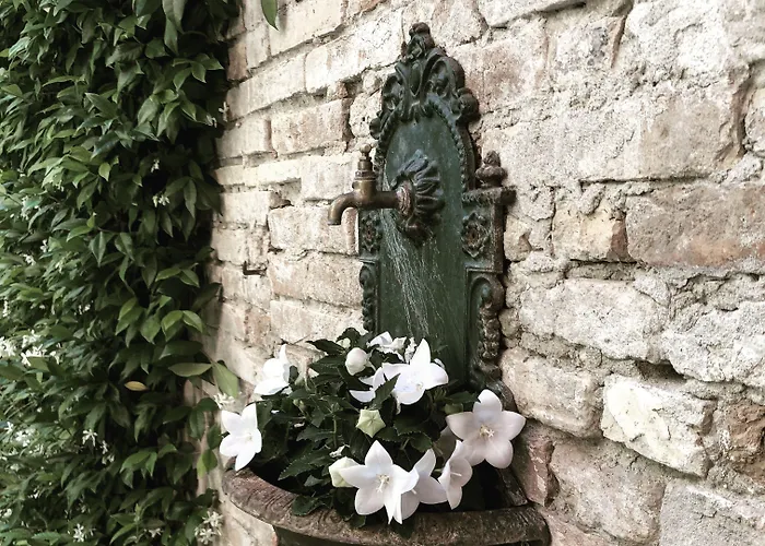 Le Di San Vitale Bed & Breakfast 4*