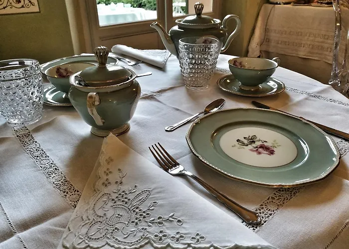 Bed & Breakfast Le Di San Vitale 4*