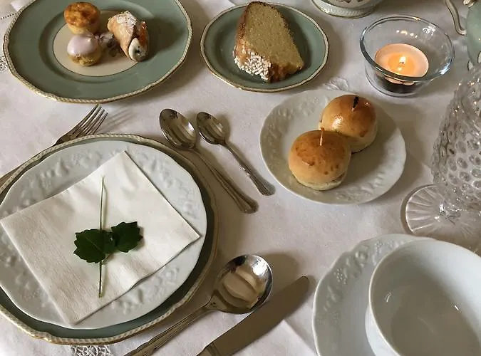 Bed & Breakfast Le Di San Vitale 4*