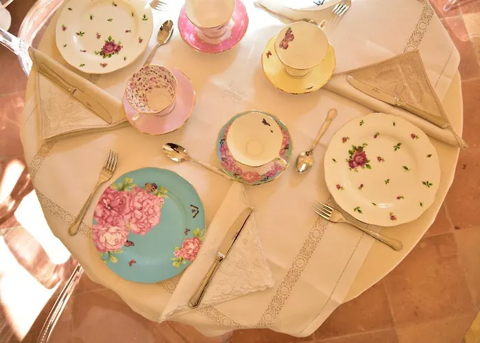 Bed & Breakfast Le Di San Vitale 4*